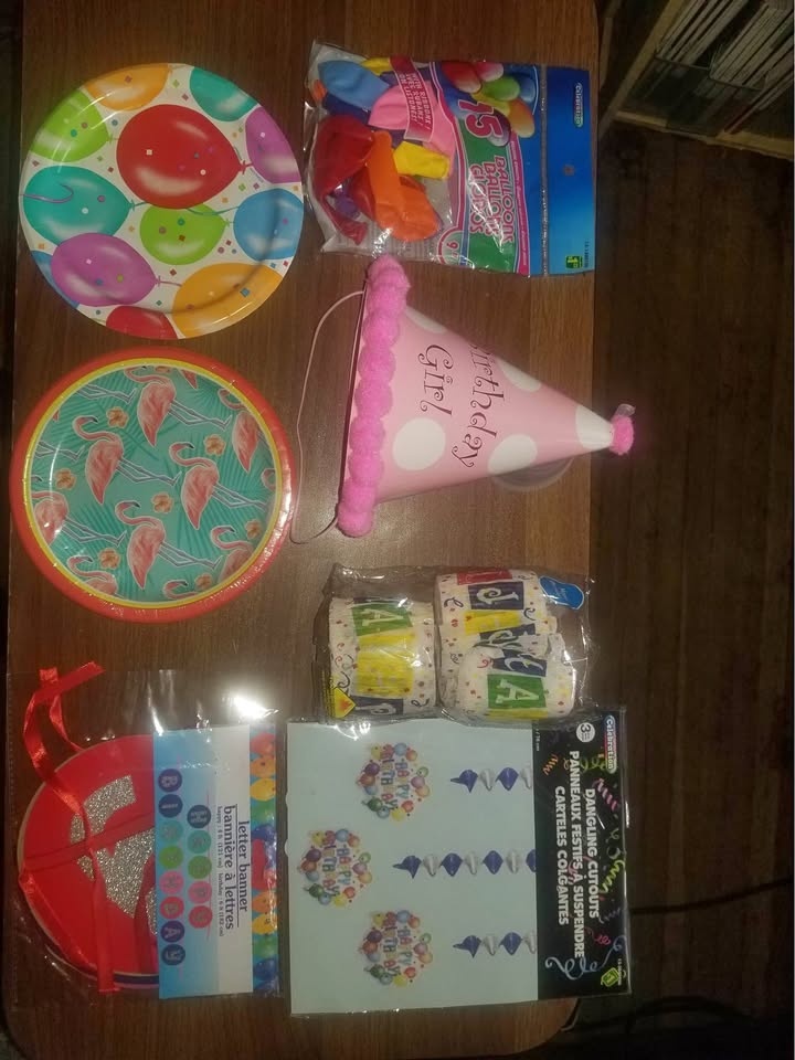🎉 Assorted Birthday Party Decorations Bundle – $3 🎉