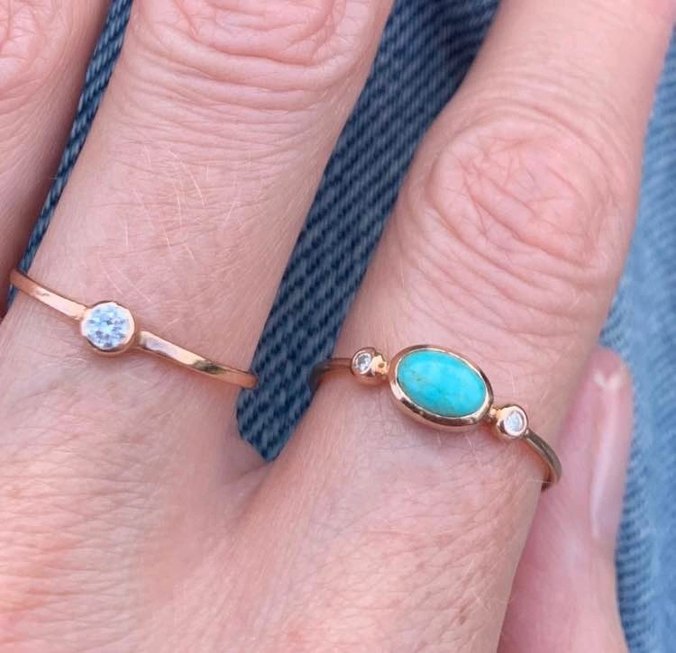 Gorgeous set. 2 rings both 10k Rose Gold, 3 diamonds and turquoi - photo 4