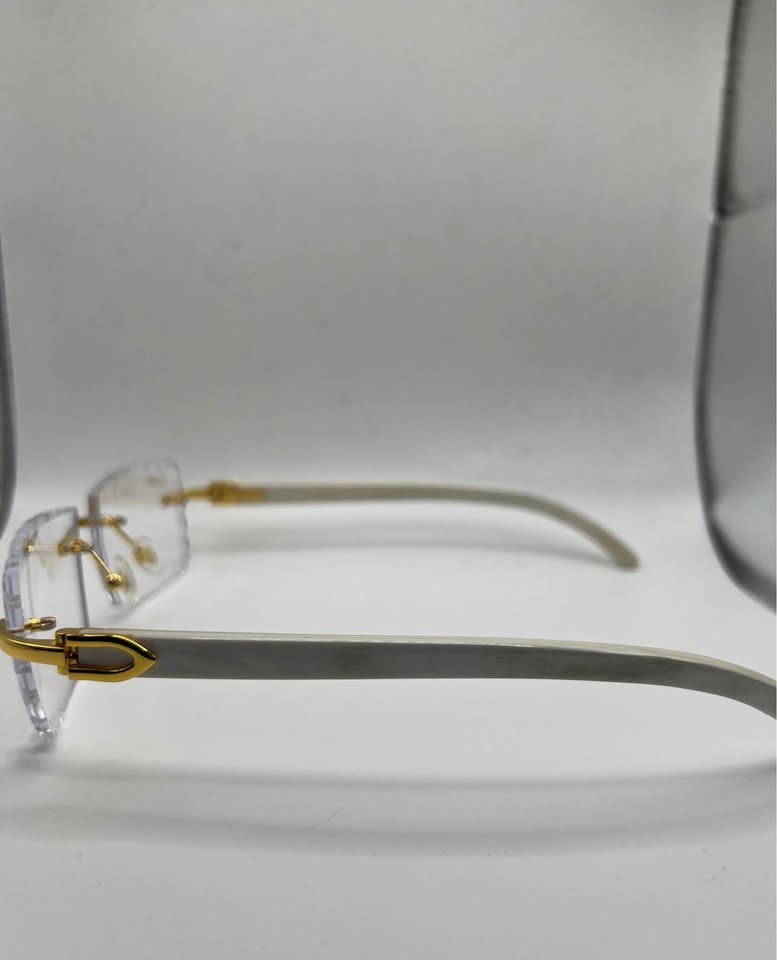 (💲200) Clear Cartier Diamond cut sunglasses - photo 4