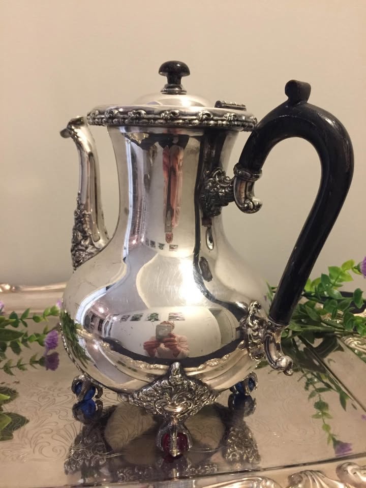 Vintage Silver Tea Pot with Decorative Marble Feet - photo 3