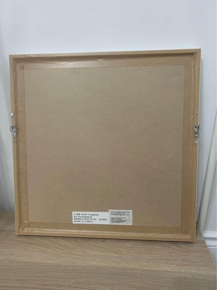 White Frame Gold Sparkling Lips Art - photo 3