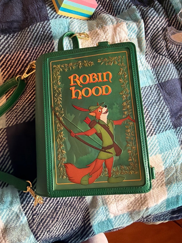 Limited Edition Loungefly Robin Hood Purse