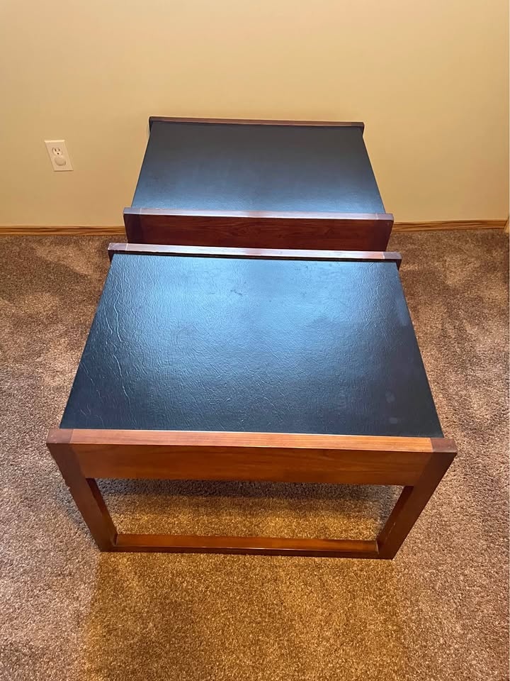 2 End Tables