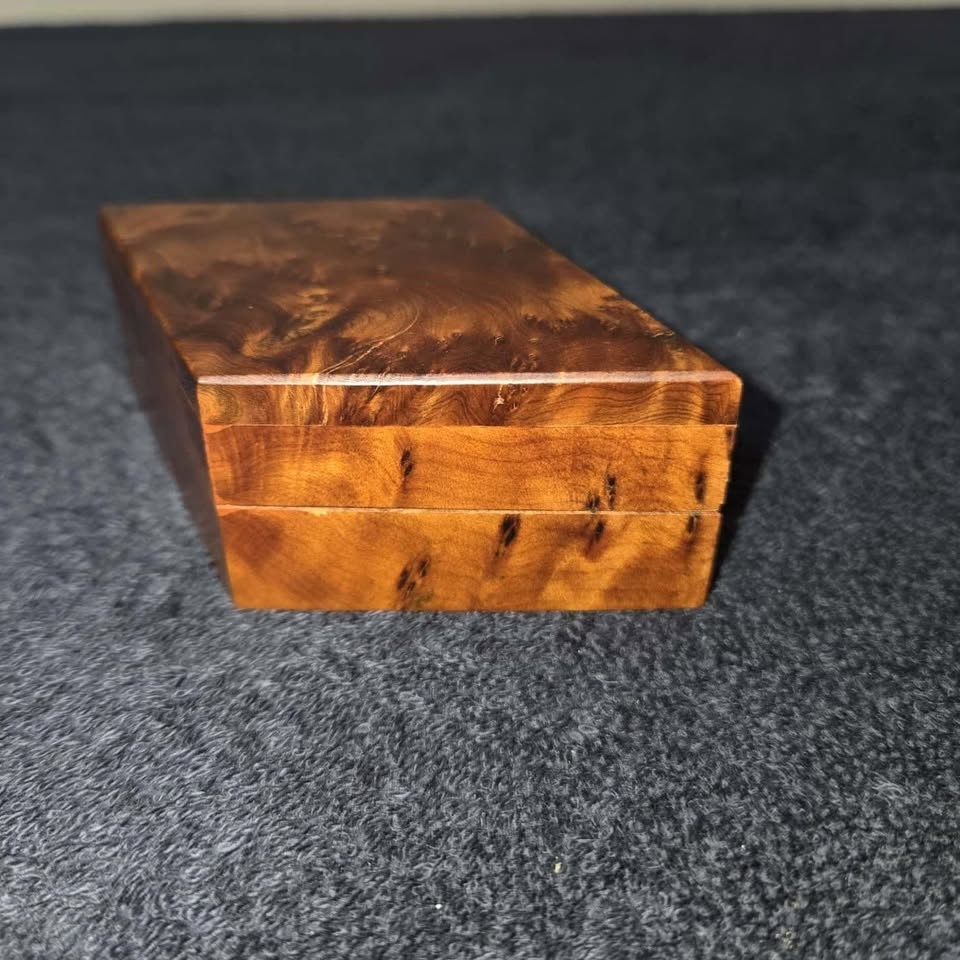 Handcrafted Burl Wood Trinket Box – Diamond Shape - photo 3