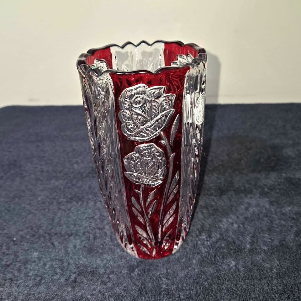 German-Made Crystal Clear Red Cut-to-Clear Vase – 24% Lead Cryst