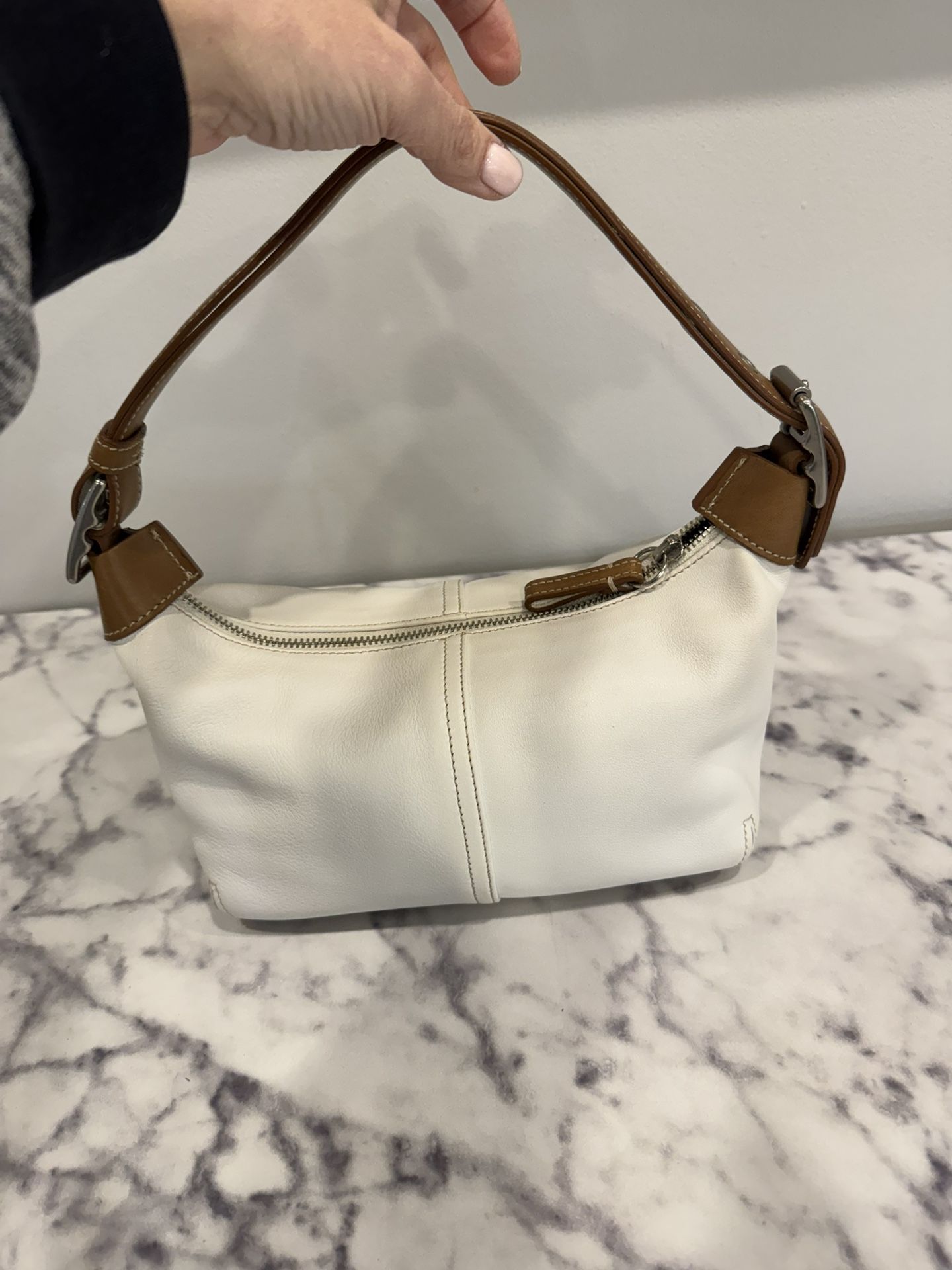Coach Legacy Demi Hobo Bag - photo 2