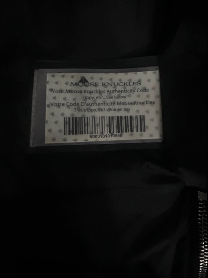 Moose Knuckles Black Winter Puffer Jacket - Men's L - photo 4