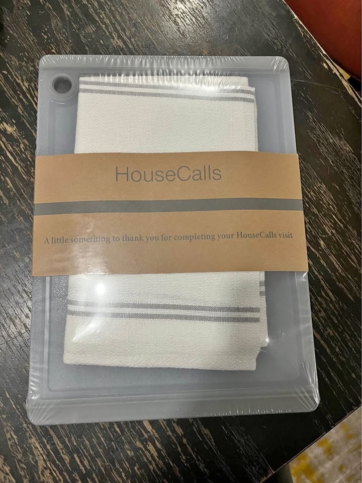 Brand New Cutting Board and Kitchen Towel Set