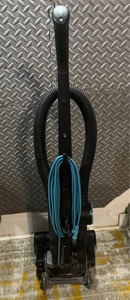 Eureka Power Speed Vacuum Cleaner/5-Height Adjustments - photo 2
