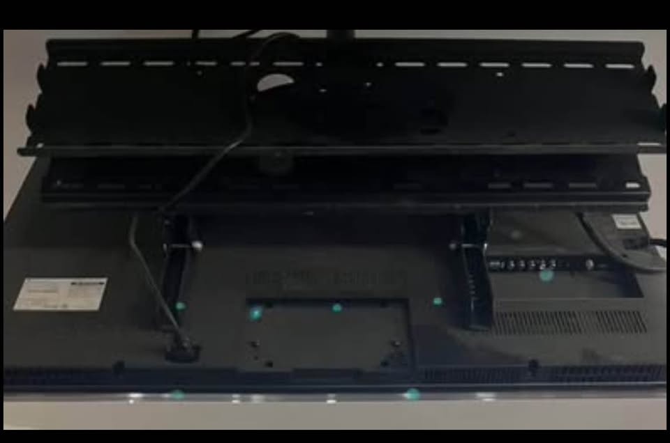 42 inch LG TV $39 with Wall/Ceiling Mount Bracket $74 - photo 2