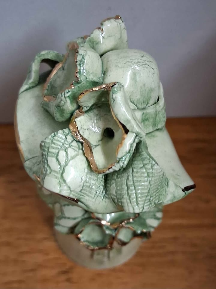 Collectable Vintage Handcrafted Porcelain Figurine Bell - photo 3