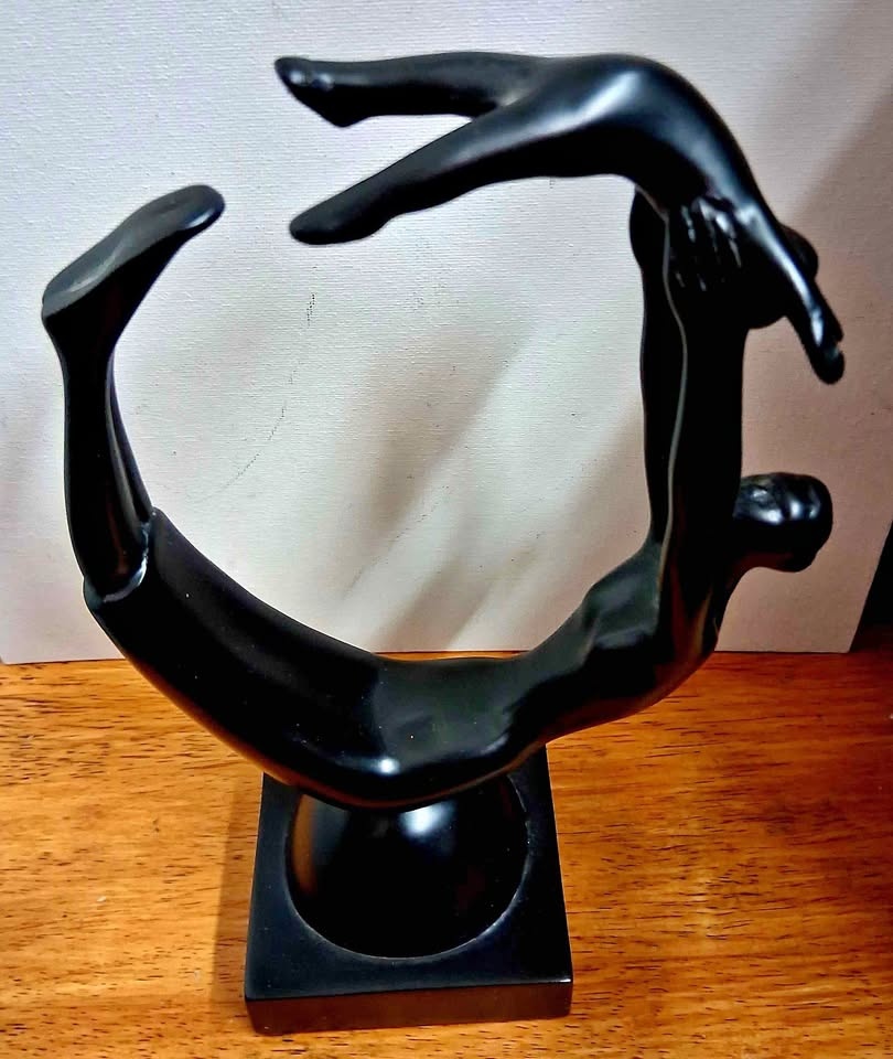 Mother & Child Statue