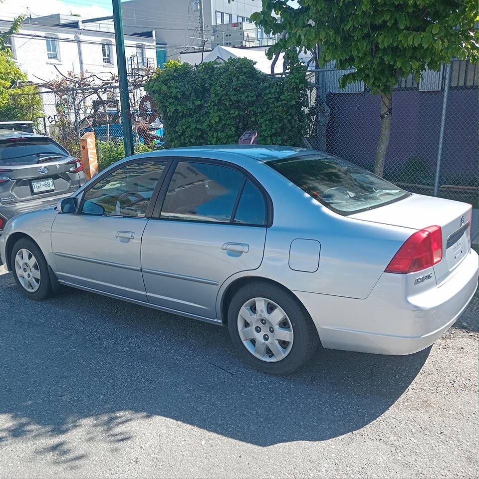 Grey Honda Civic 2002 - photo 2