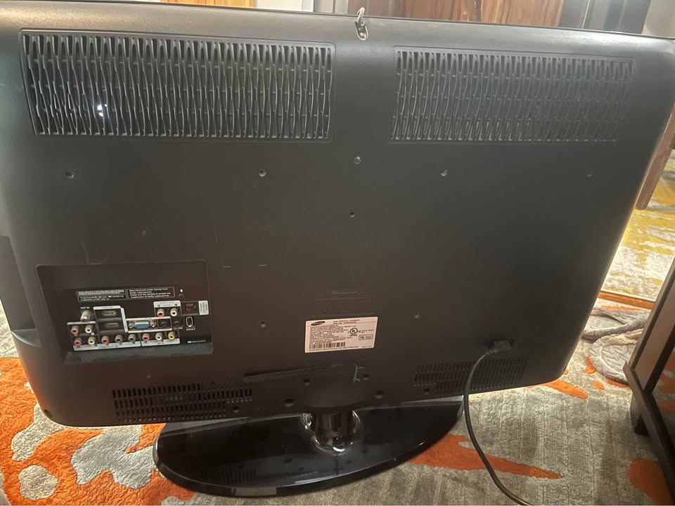 Samsung TV 32inch for sale - photo 2