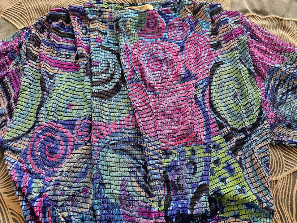 Colorful Shirred Long Sleeve Crinkle Top - photo 3