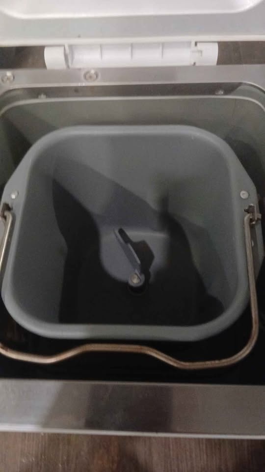 Charlescraft Automatic Bread Maker - photo 3