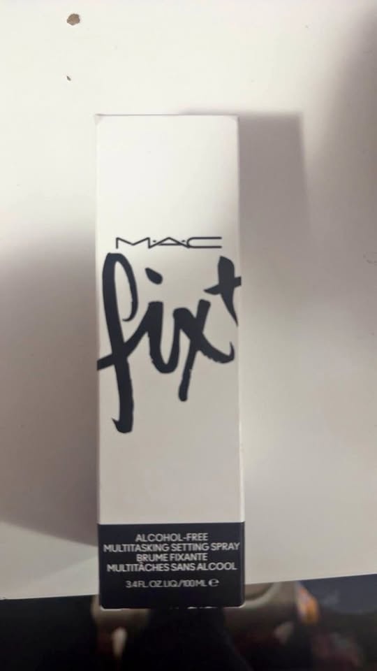 MAC Fix+ Multitasking Setting Spray - 100mL