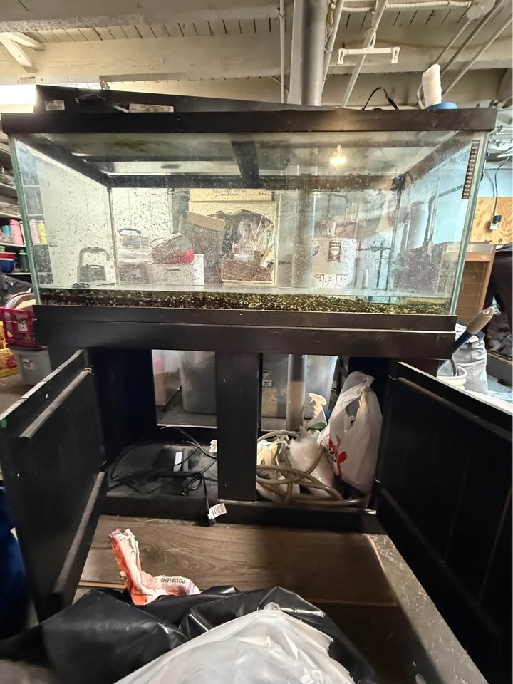 75 Gallon Fish Tank with Stand and Canopy - photo 2