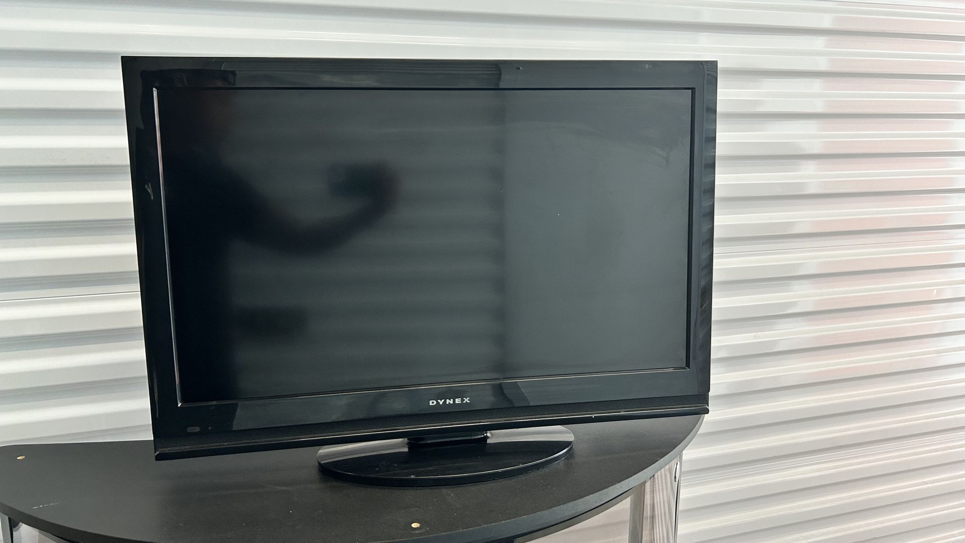 36" Flat TV & 20" TV Bundle