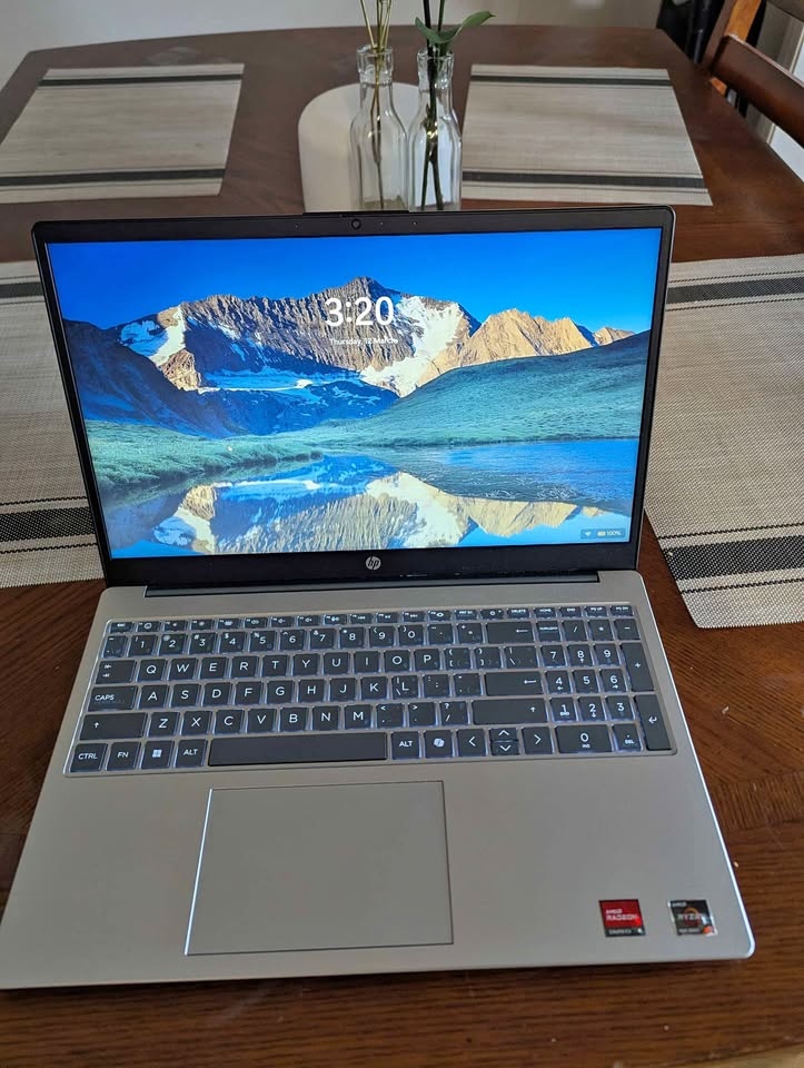 HP 15-fc0037ca Laptop - Ryzen 5, 16GB RAM, 1TB SSD