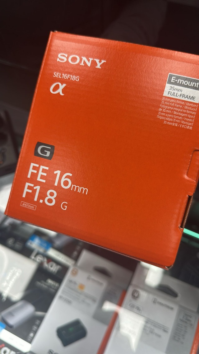 Sony FE 16mm F1.8 G Lens for Sony E-Mount (SEL16F18G) - photo 2