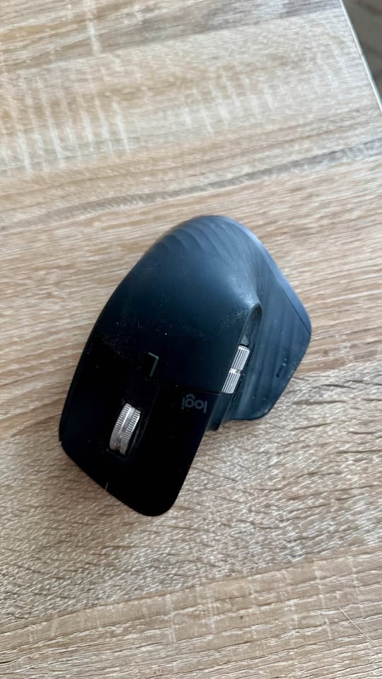 Logitech MX Master 3 Mouse - photo 2