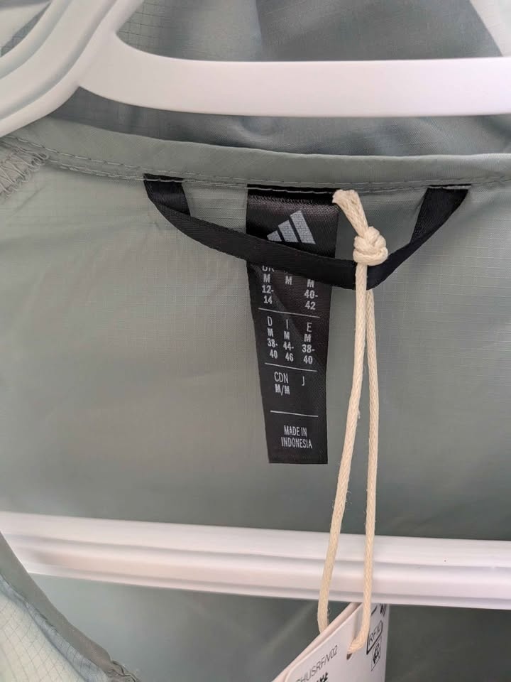 Brand new with tags Adidas Terrex wind jacket for women - photo 5
