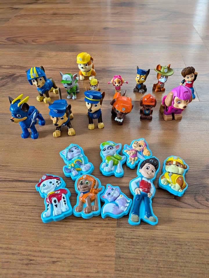 Lot of Paw Patrol Figurines with Suction Cups