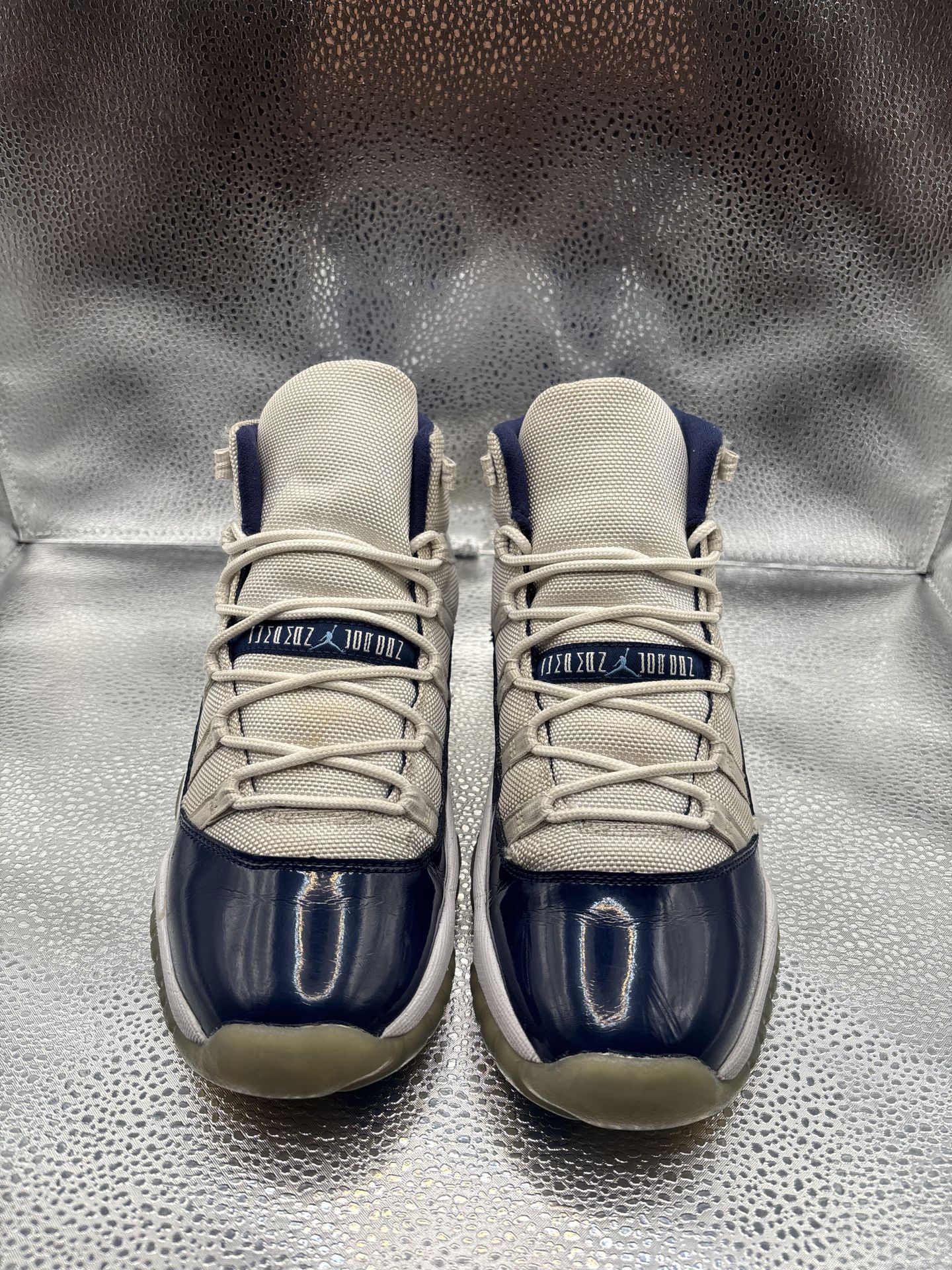 Air Jordan 11 Win Like 86 GS - photo 2