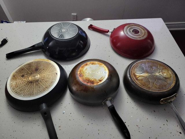 $10 Each Pot or Pan - photo 2