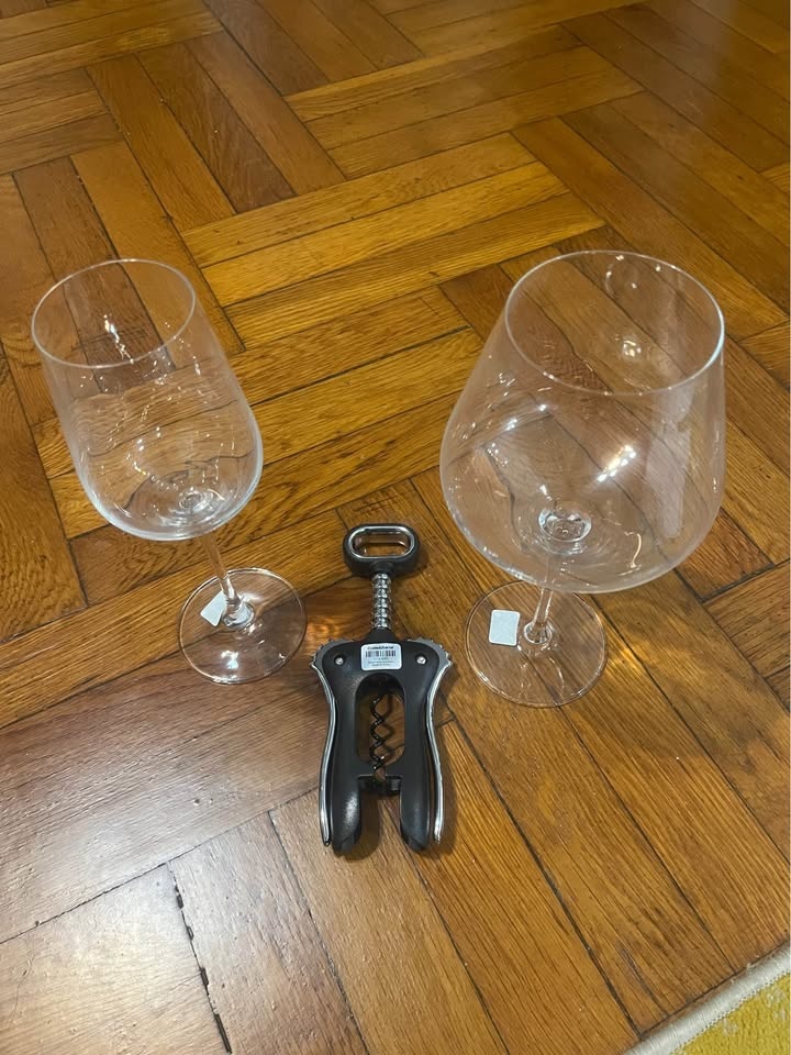 Hip Wine Glasses and Opener (Crate&Barrel) - photo 4