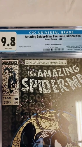 AMAZING SPIDER-MAN #300 CGC 9.8 FACSIMILE BLACK VARIANT - photo 3