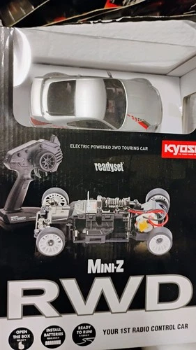 Kyosho Mini-z RWD Nissan Fairlady Z (Z33) Nismo Ready Set