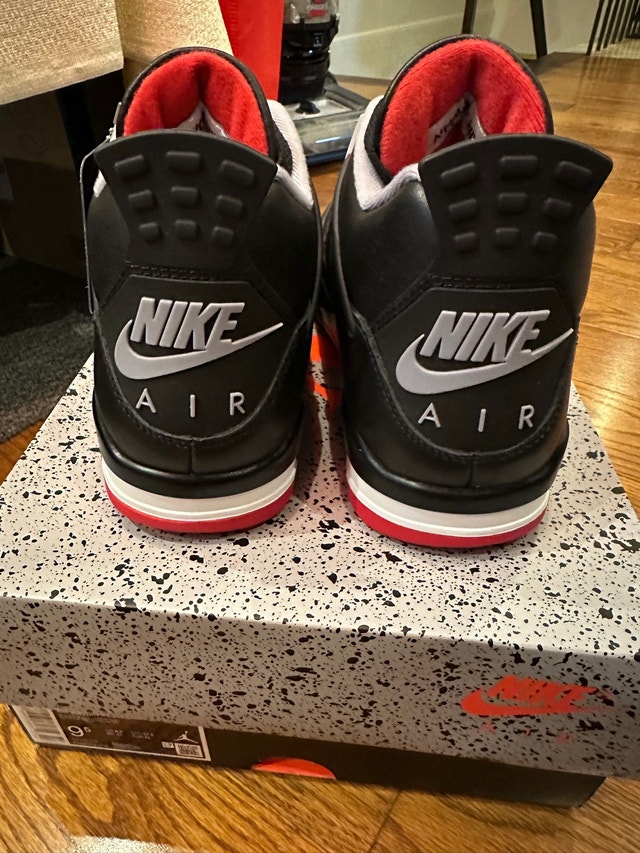 Jordan 4 Bred Reimagined / Size 9.5 DS