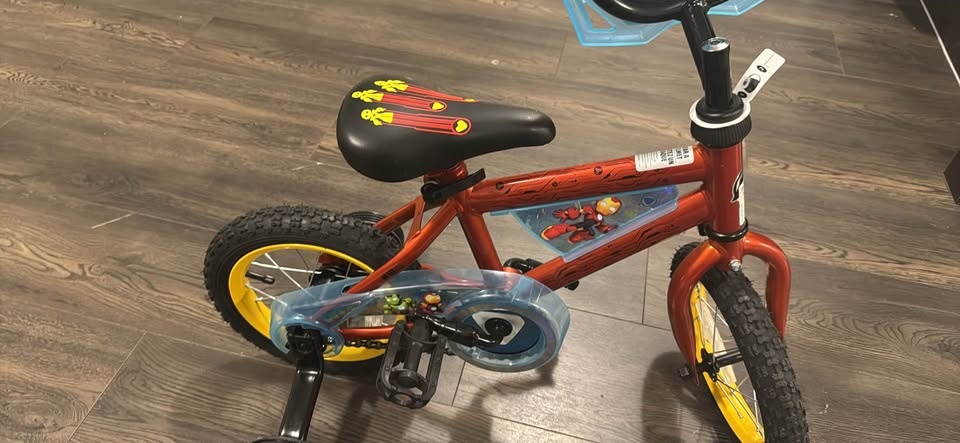 12” Iron Man Kids Bicycle - photo 2
