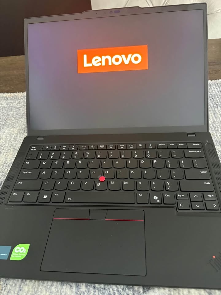 Lenovo T14 Gen 5 Laptop - photo 4