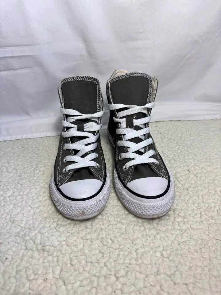 Classic Converse High Top - Women’s Size 5 thumbnail