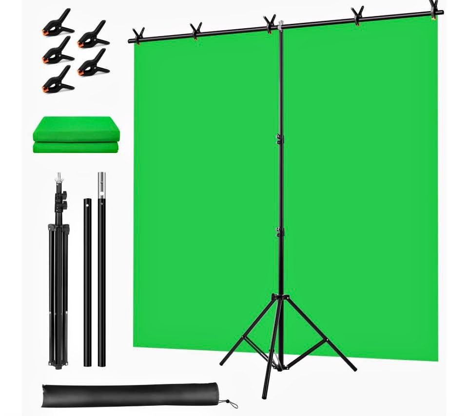 Green screen with stand/tripod, clamps. In box.