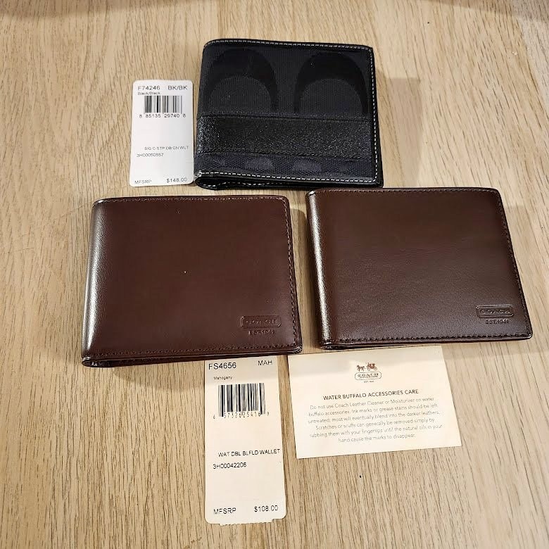 Set of 2 Coach Wallets - Water Buffalo & Signature