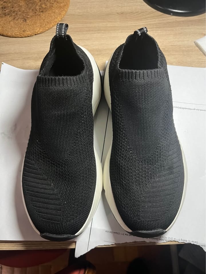 Zara Men's Sneakers - Like New - photo 2