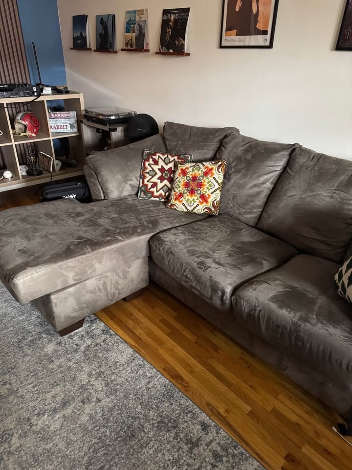 Whitman 2 Piece Sofa with Reversible Chaise - photo 3