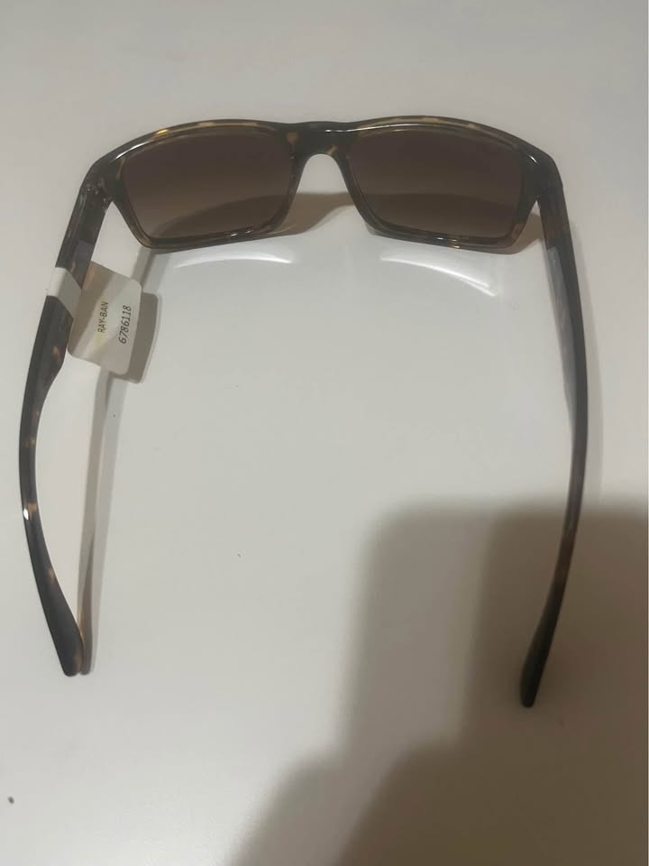 Ray-Ban Sunglasses - photo 4