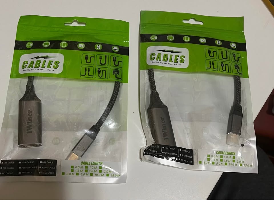 2 Brand new Mini DisplayPort to HDMI Adapter $5 Each - photo 3