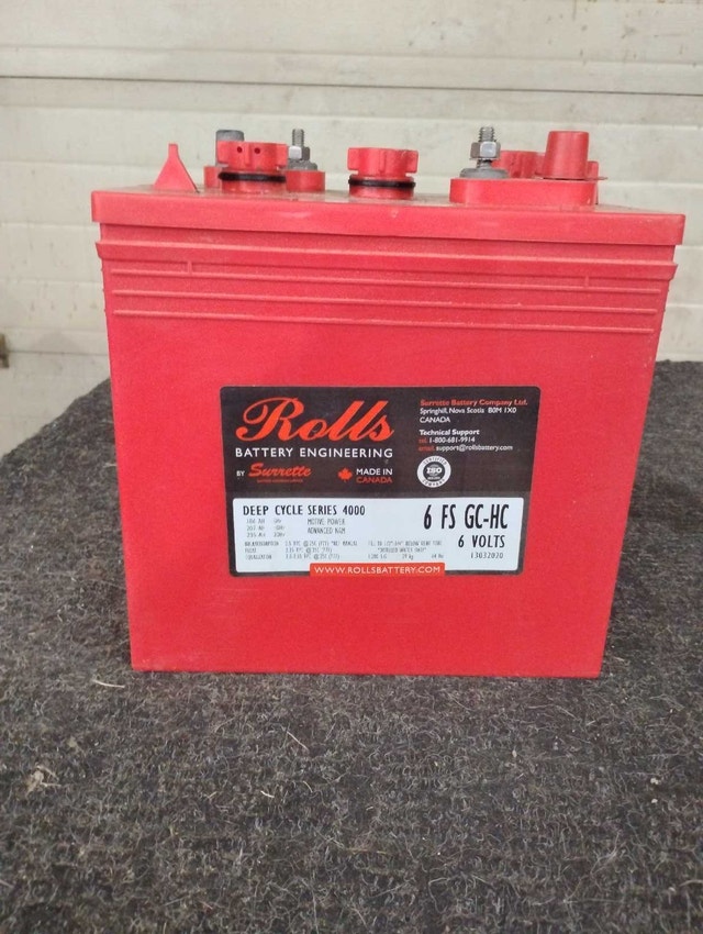 2 x 6 Volt 235ah Deep Cycle Batteries