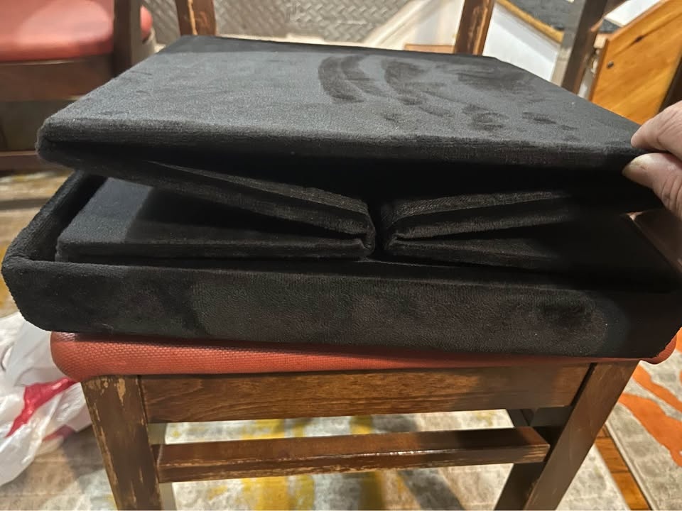 New Foldable Storage Ottoman Cube - photo 3