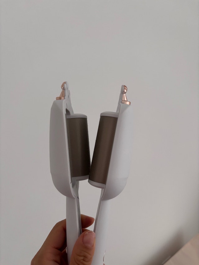 Mermaid Waver Curling Iron $20 - photo 4