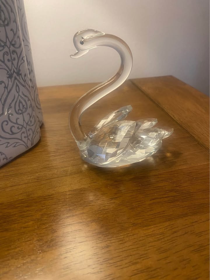 Beautiful Clear Crystal Swan - photo 3