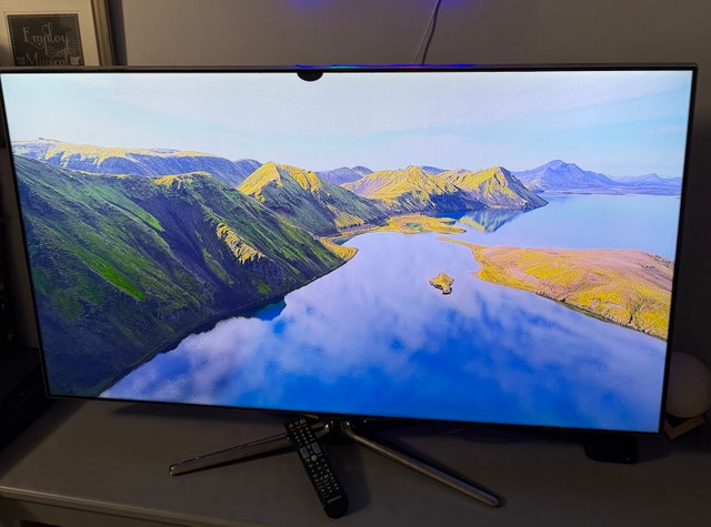 55” 3D Samsung TV & Remote - photo 5