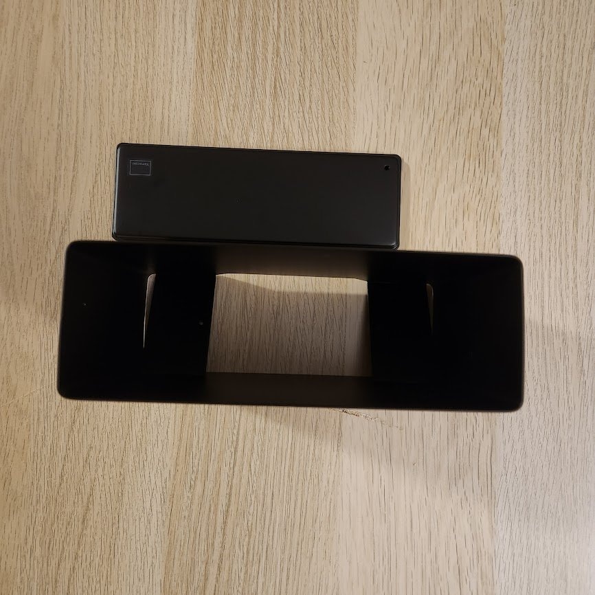 Yamakazi Towel/Tissue Holder Wall Mounted Minimalist - photo 2