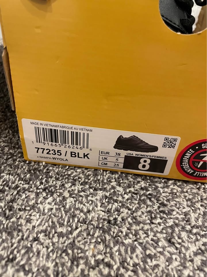 Skechers Slip Resistant Shoes Womens 8 - photo 3
